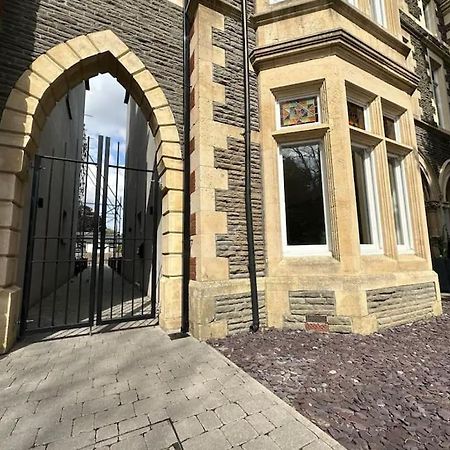 Superior Stay, Sophia Gardens, City Centre And Stadium Sleeps 4 Cardiff Bagian luar foto