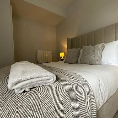 Superior Stay, Sophia Gardens, City Centre And Stadium Sleeps 4 Cardiff Bagian luar foto