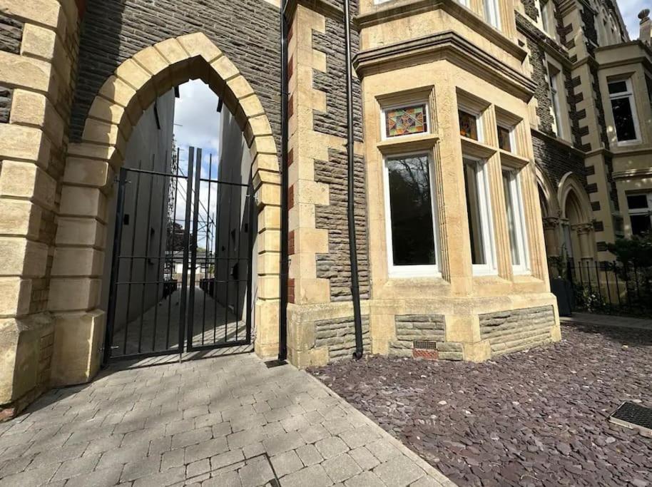 Superior Stay, Sophia Gardens, City Centre And Stadium Sleeps 4 Cardiff Bagian luar foto